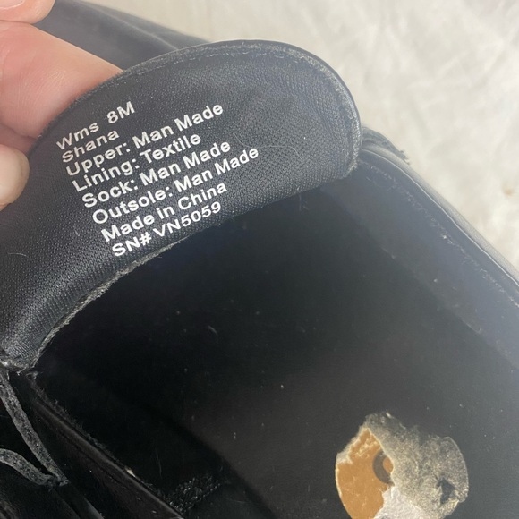 Seychelles Black Leather Lug Sole Mule Slip on Loafers with Chain Detail - Picture 4 of 5